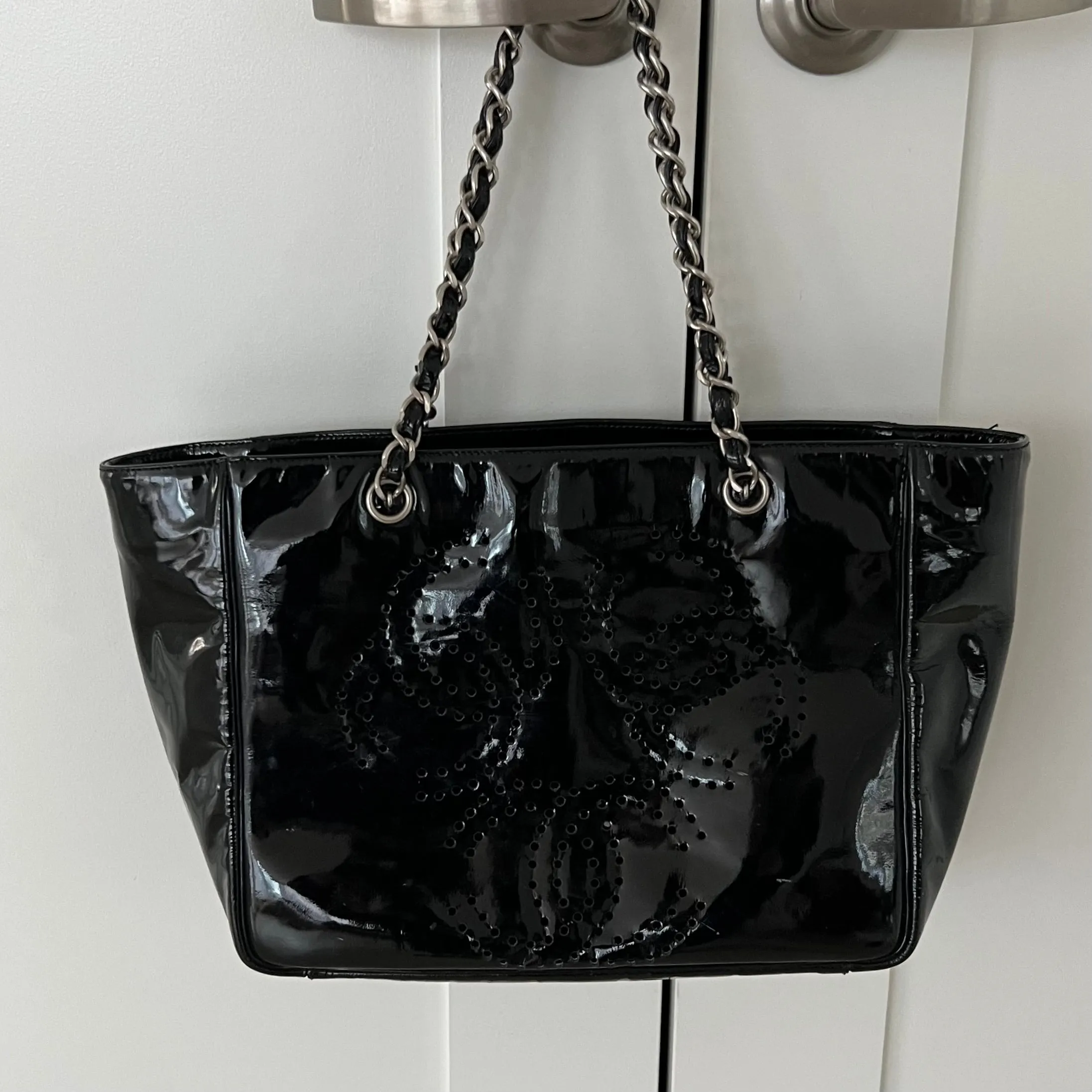 CHANEL CC Tote Bag Black Patent Leather