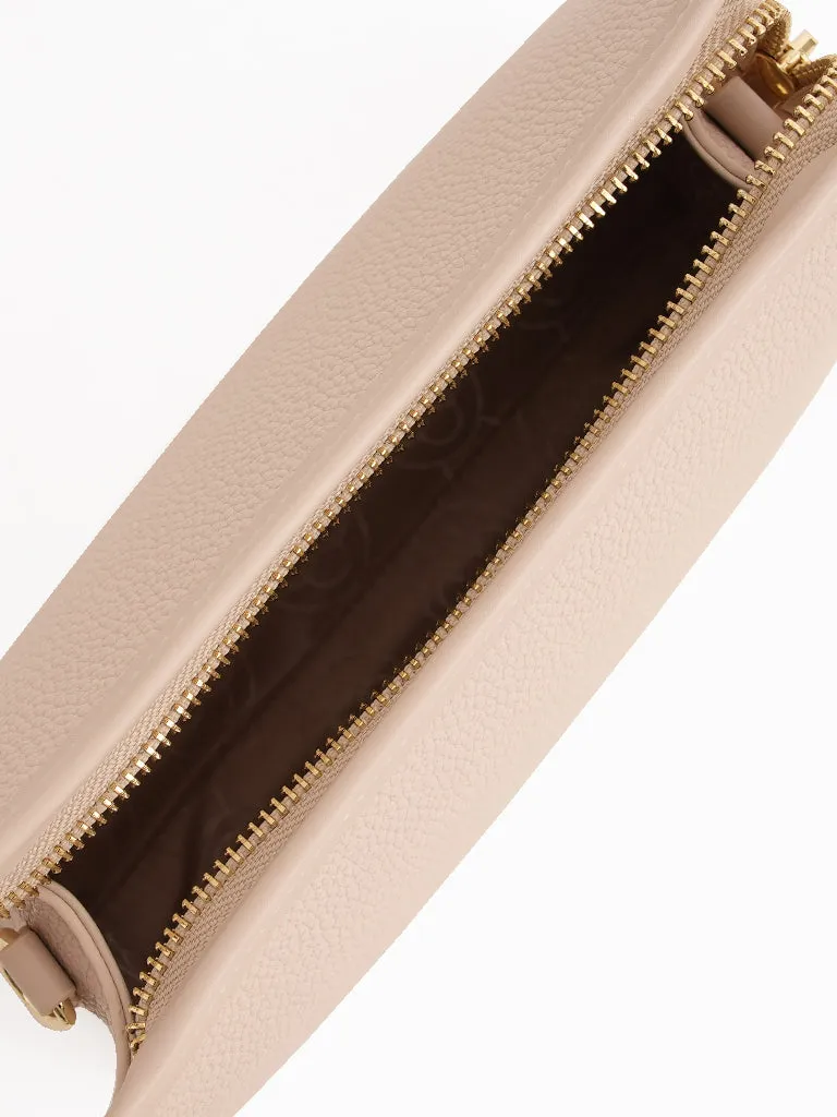 Chic Colette Crossbody Bag - Elegant and Compact Accessory