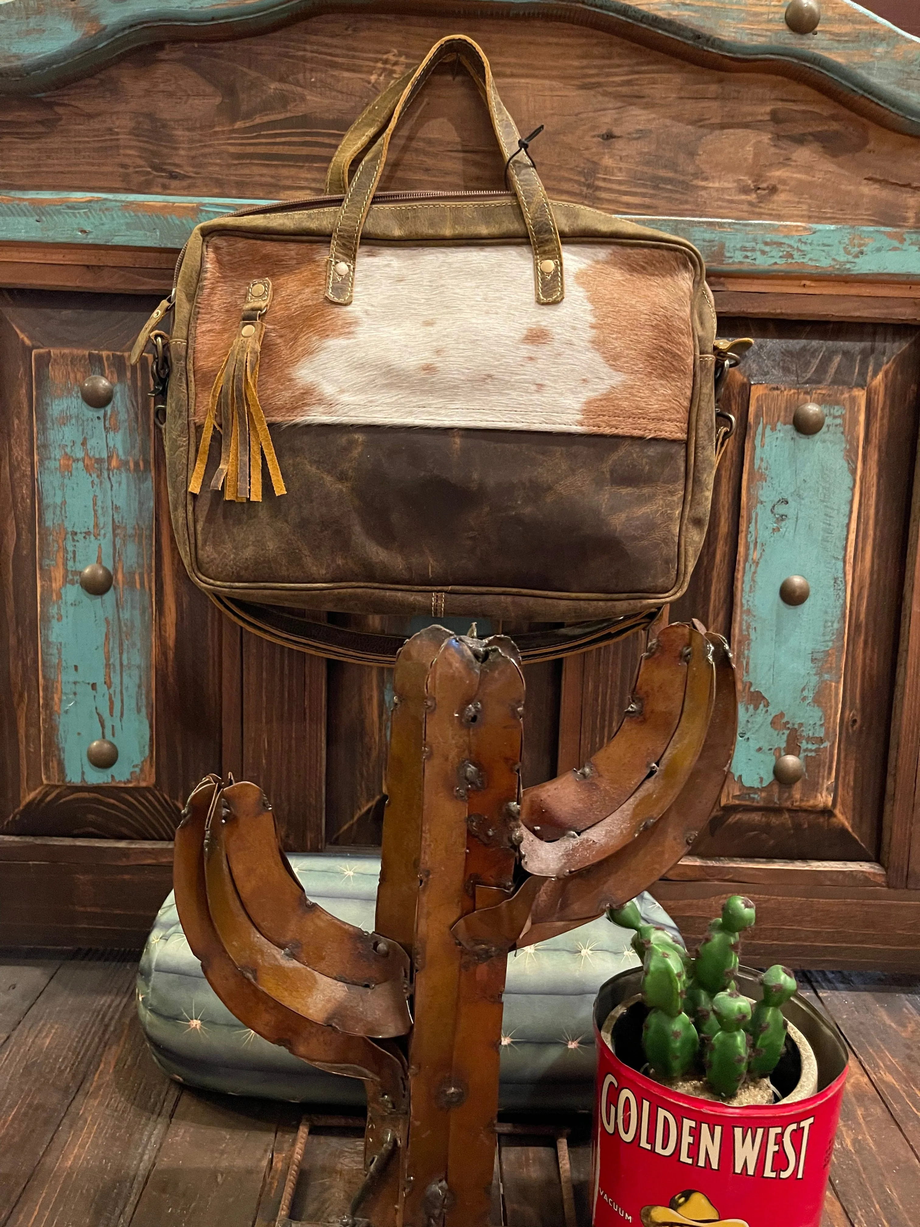 Cowhide laptop bag