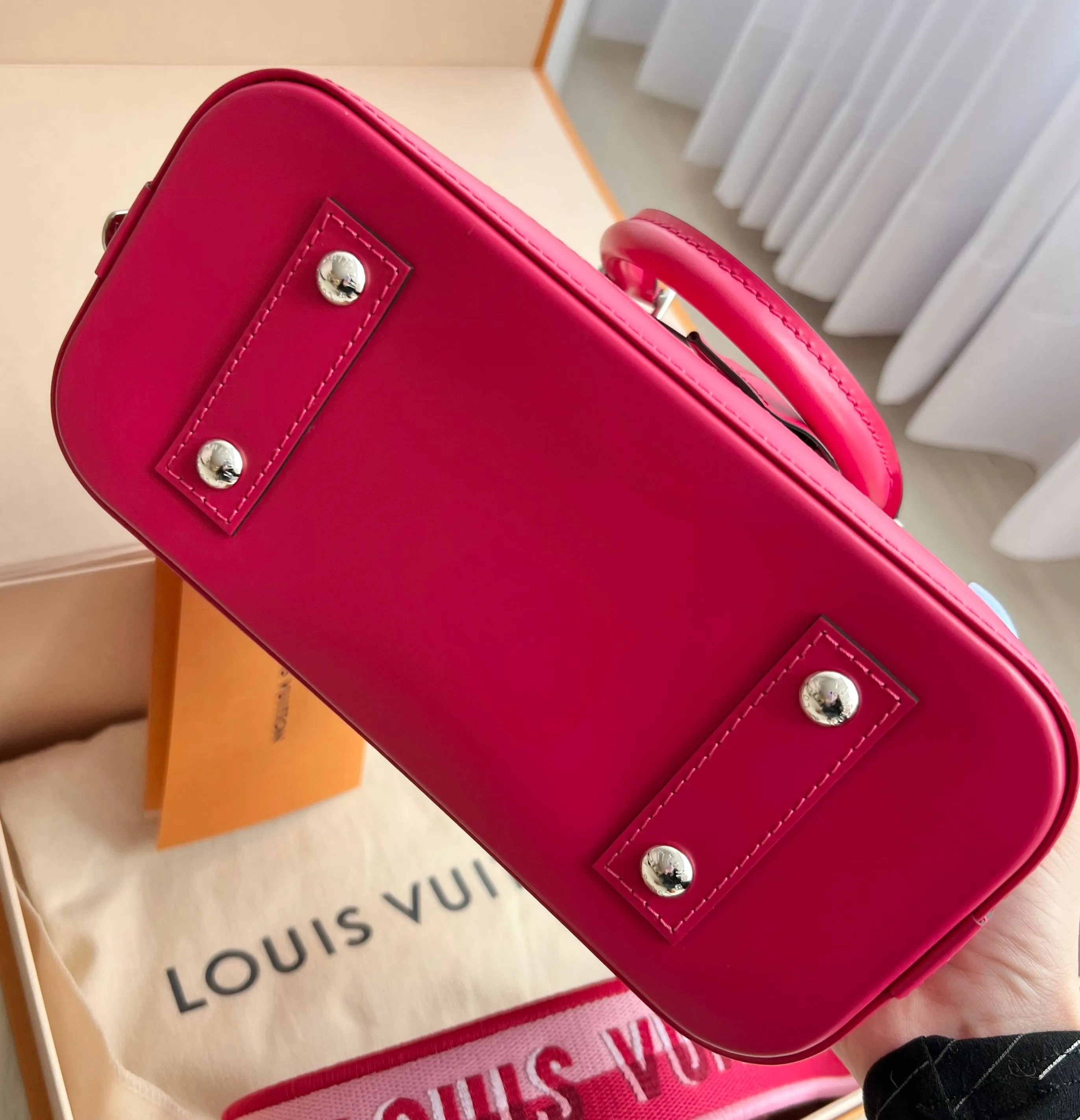 Louis Vuitton Alma Bag