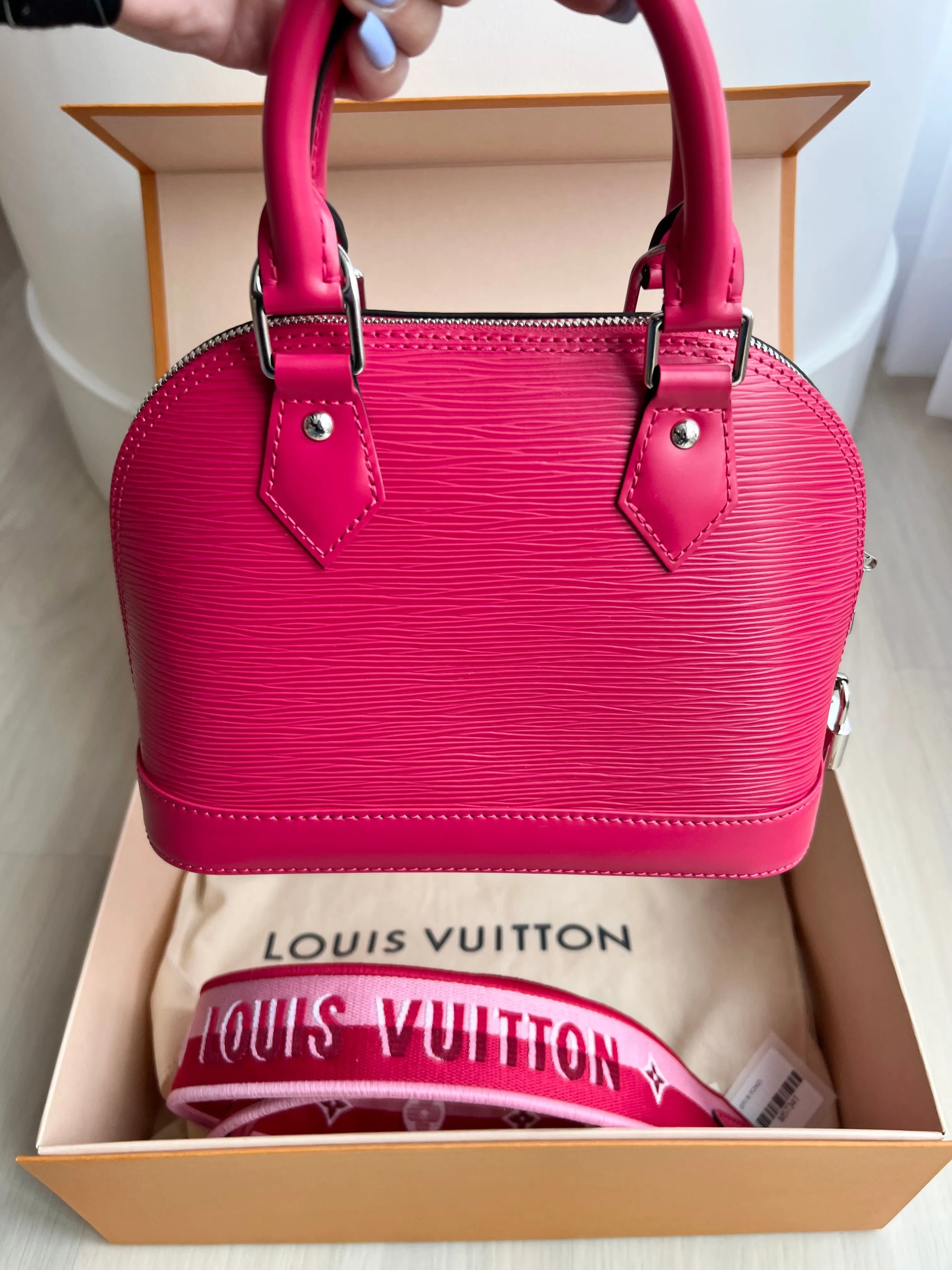 Louis Vuitton Alma Bag