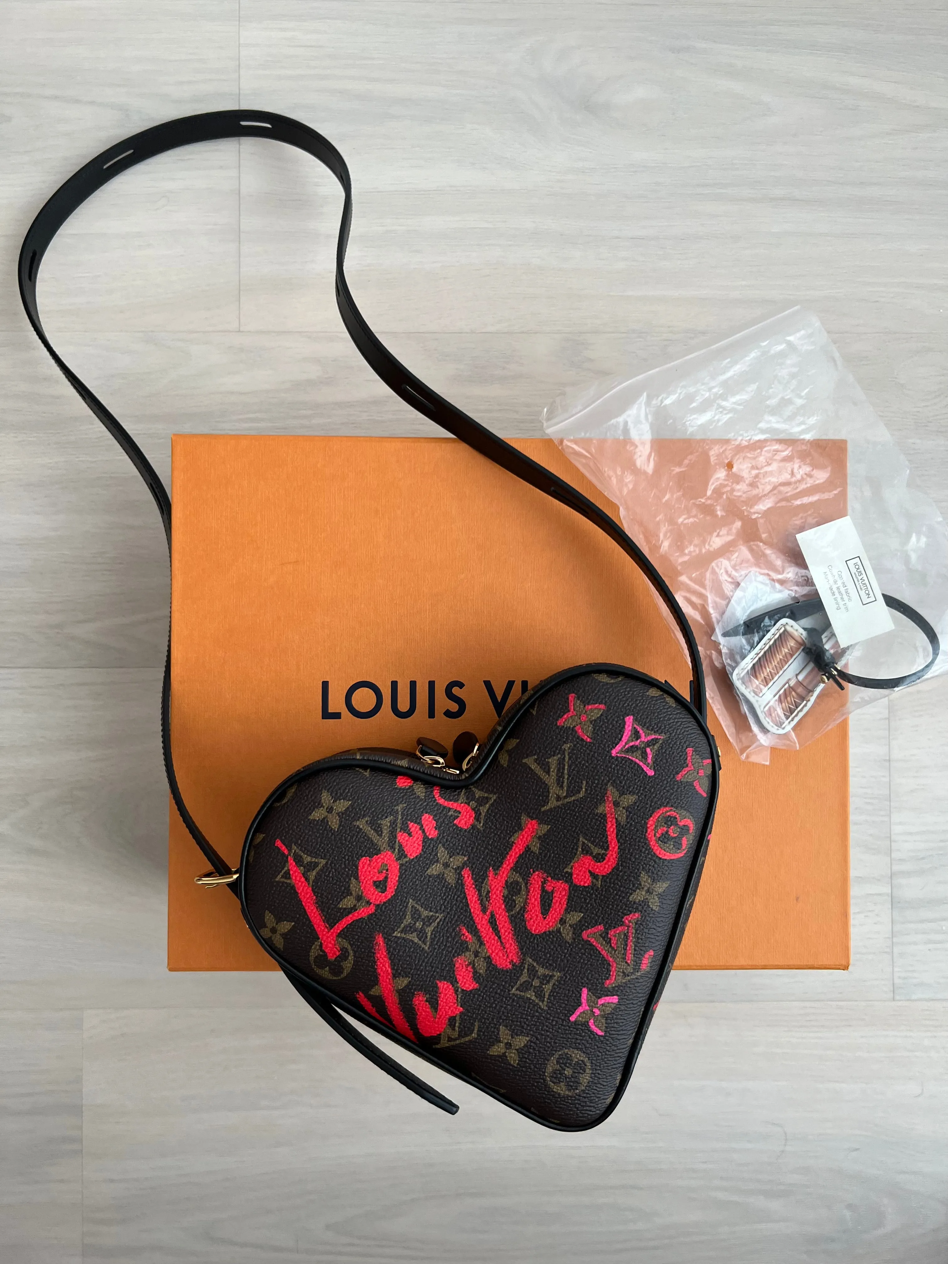 Louis Vuitton Fall In Love Sac de Couer Bag