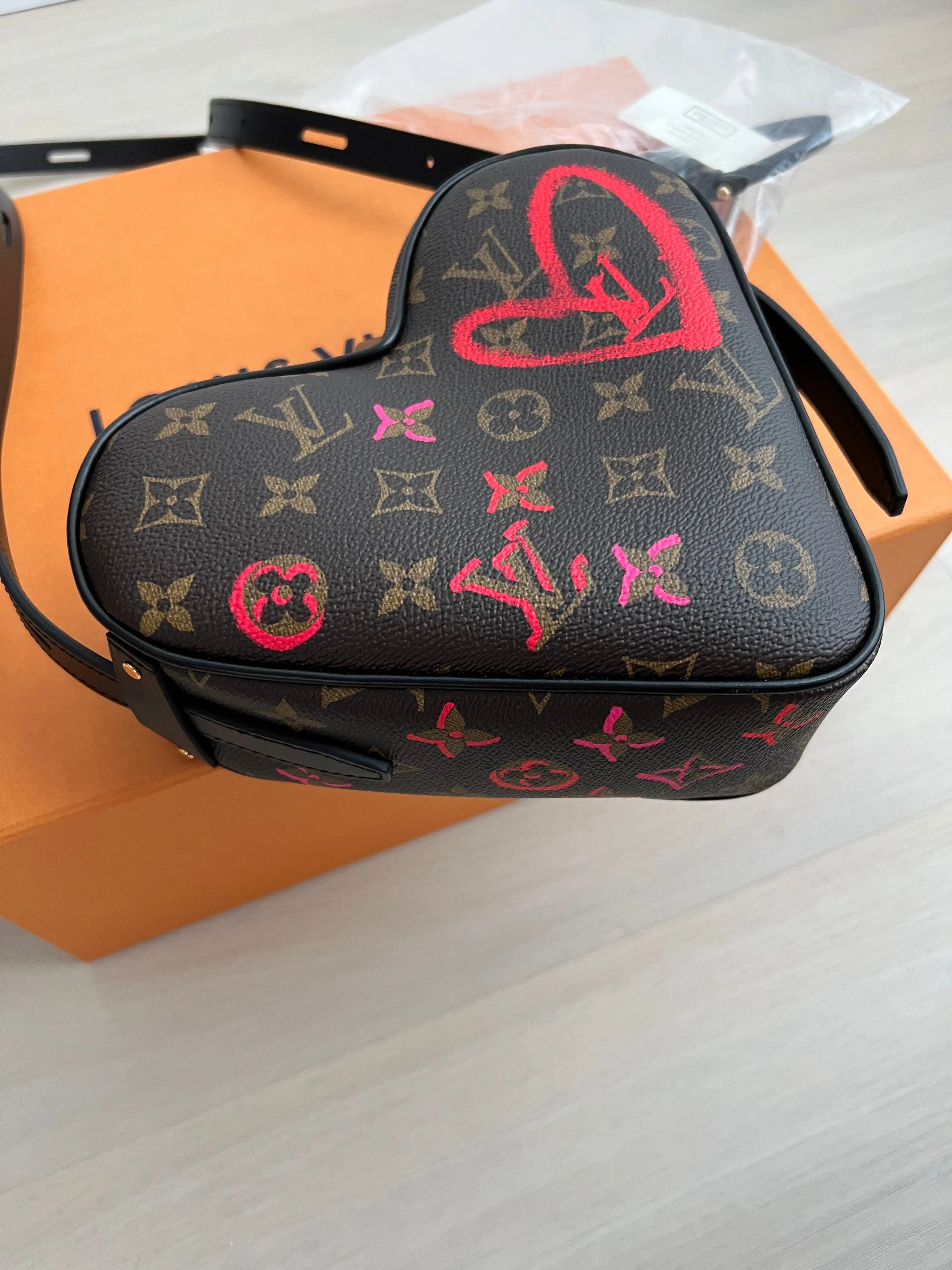 Louis Vuitton Fall In Love Sac de Couer Bag