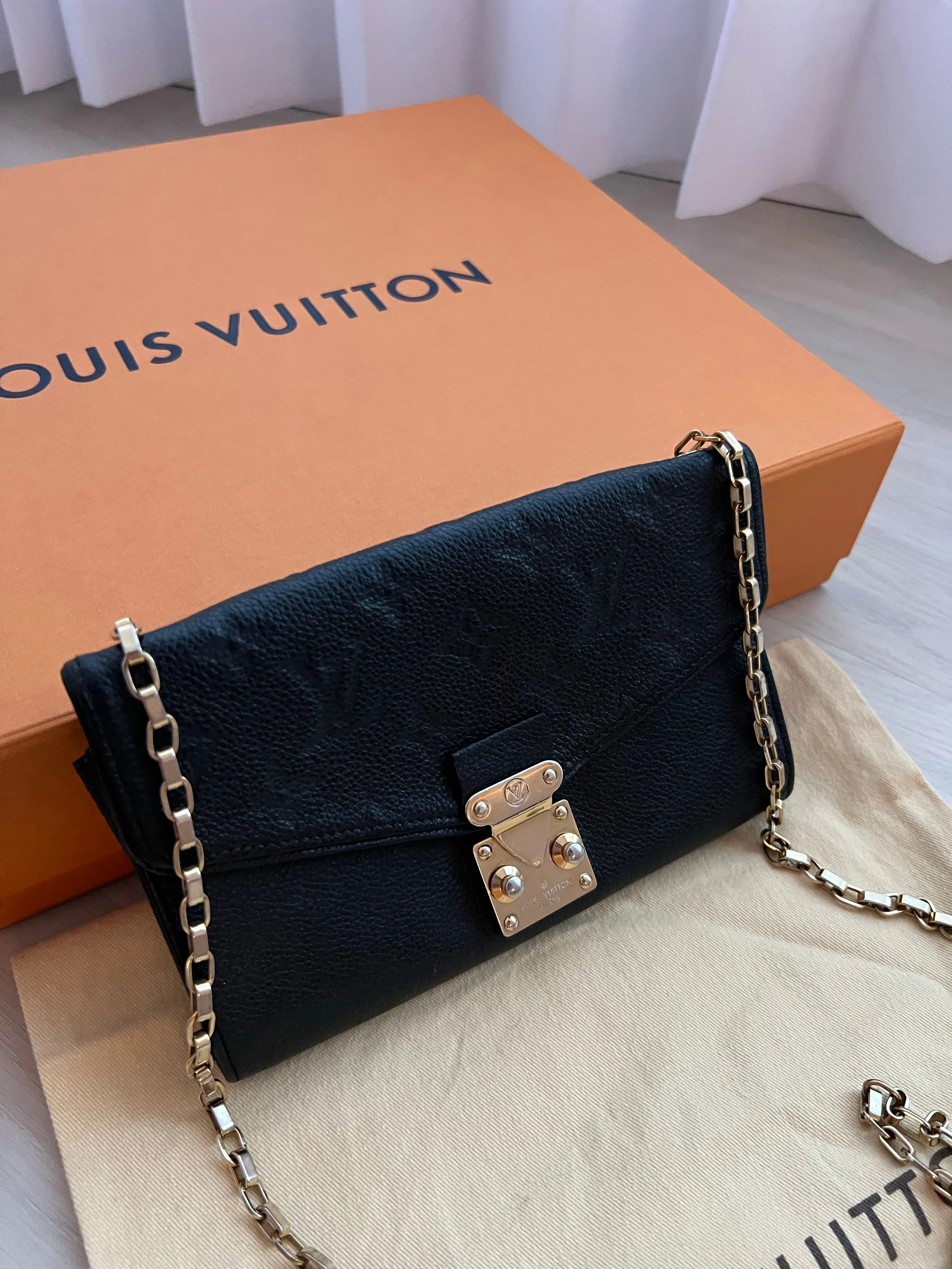 Louis Vuitton Pochette st Germain bag