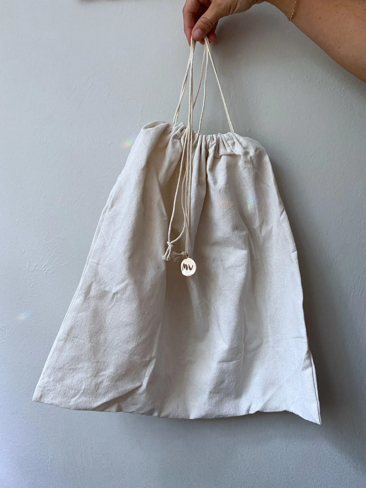 MV Canvas Pouch