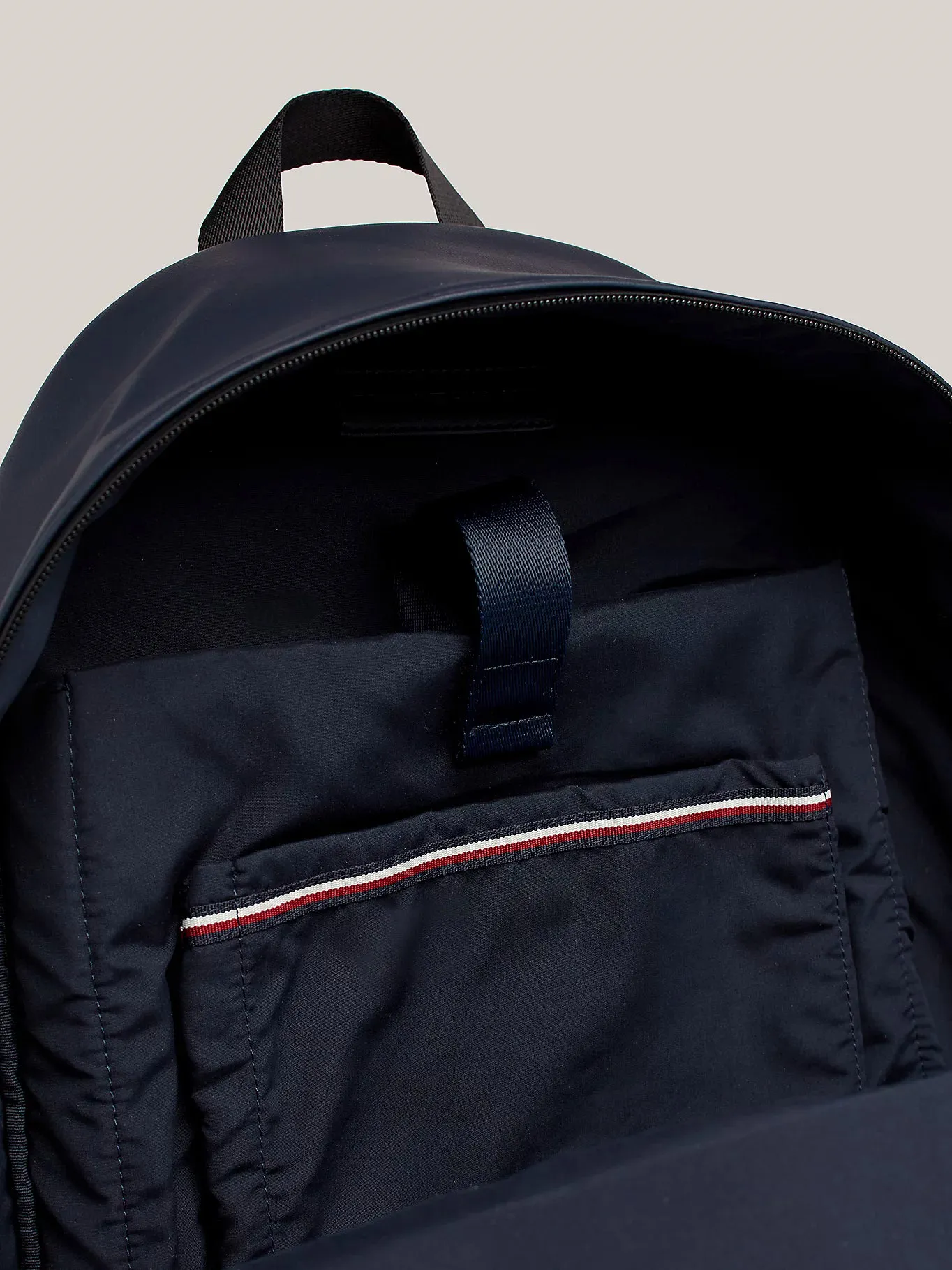 Tommy Hilfiger Essential 'Corporate' Dome Backpack/ Rucksack